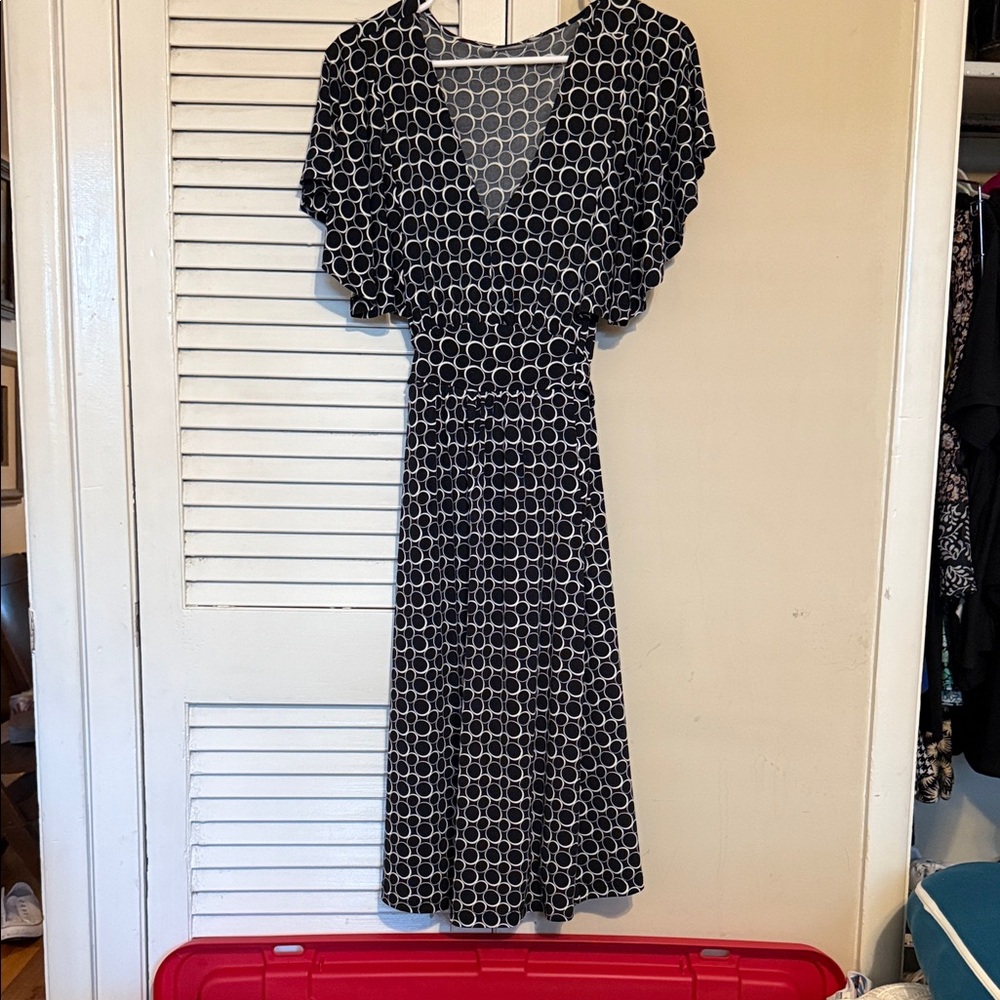Apt. 9 Black and White Geometric Midi Dress